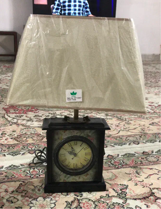 اباژور و چراغ خواب|چراغ خواب و آباژور|قم, باجک دو|دیوار
