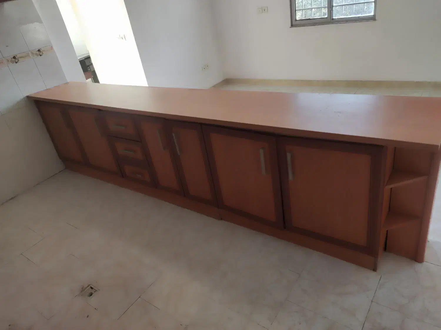 کابینت دست دوم ویک عددهود|آب‌چکان و نظم‌دهنده ظروف|شهریار, شهریار|دیوار