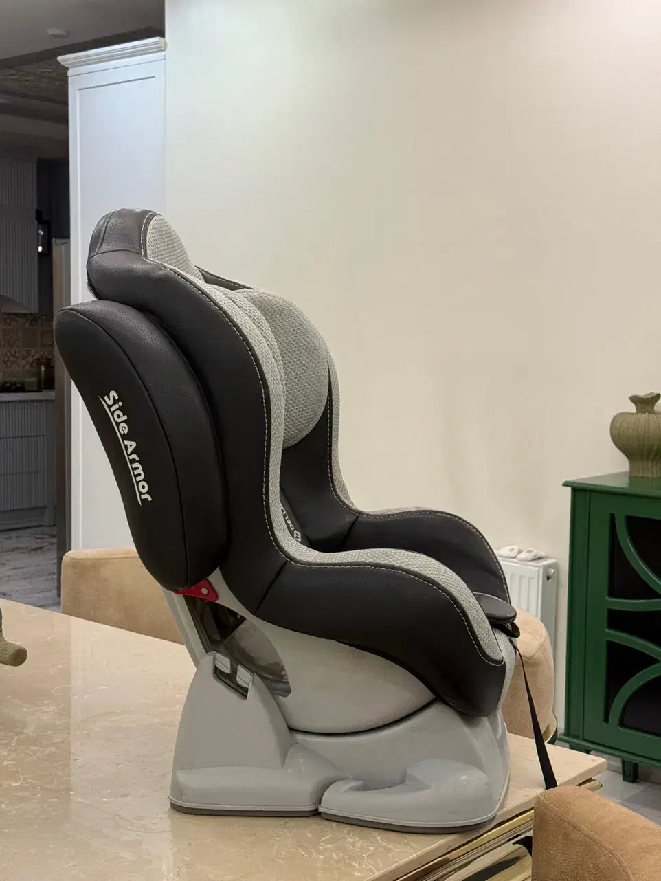 فروش صندلی کودک کاملا نو بدون خط و خش|تخت و صندلی بچه|فردیس, قریشی|دیوار