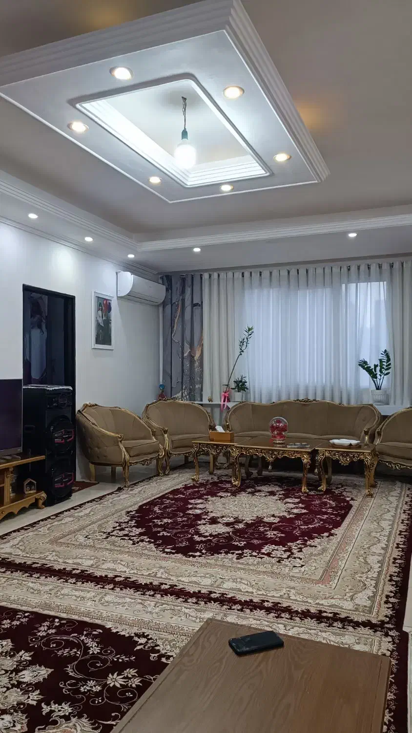 83متر/2خواب/سند/وام دار/صالحیه|فروش آپارتمان|گلستان (تهران), |دیوار