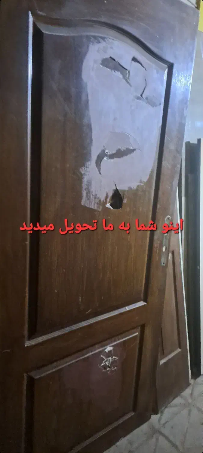 تعمیر ونقاشی درب های اتاقی ونصب نرده پله چوبی|خدمات پیشه و مهارت|کرمان, |دیوار