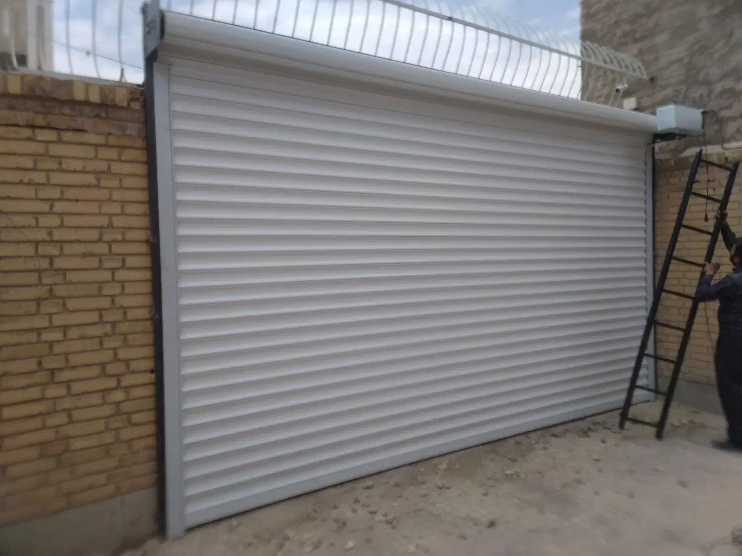 کرکره برقی ودرب اتوماتیک|خدمات پیشه و مهارت|نجفآباد, شهرک صنعتی نجف آباد|دیوار