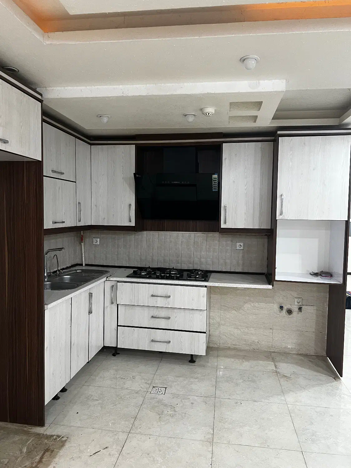 فروش کابینت دست دوم|مصالح و تجهیزات ساختمان|اهواز, گلستان|دیوار