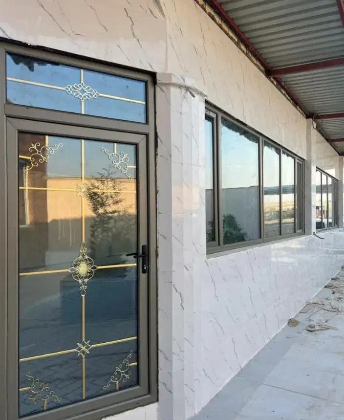 ریگلاژ وتولید درب و پنجره دو جداره های یو پی وی سی|خدمات پیشه و مهارت|کرمان, |دیوار