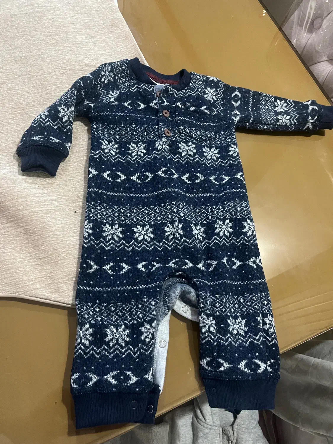 لباس وسرهمی‌نوزادتادوسال خارجی|کفش و لباس بچه|تهران, سهروردی|دیوار