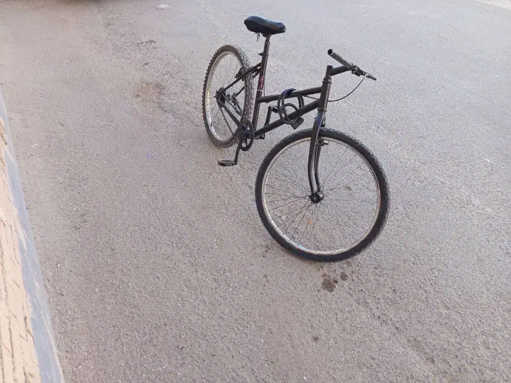 دوچرخه|دوچرخه، اسکیت، اسکوتر|خنج, |دیوار