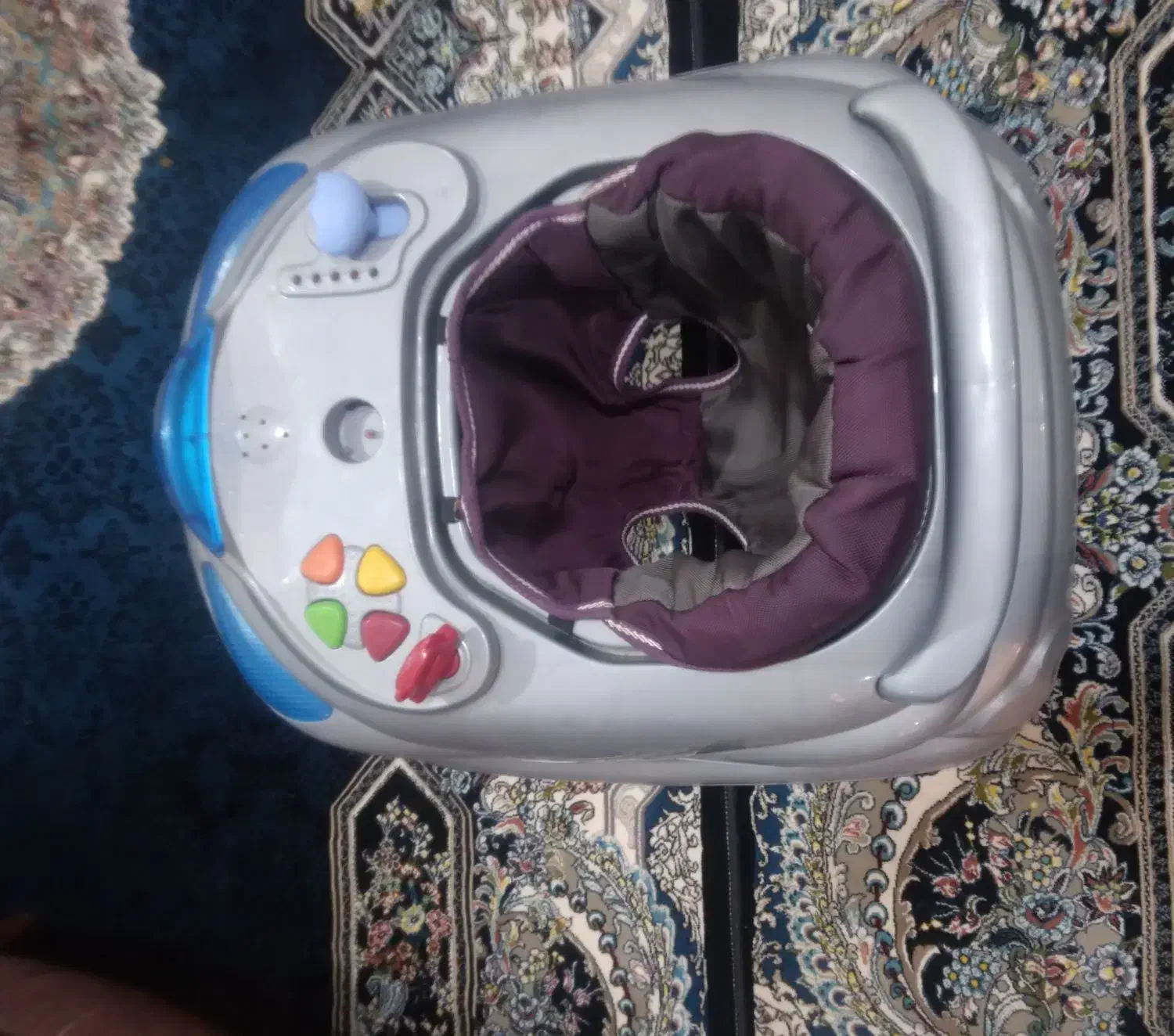 روروئک|اسباب و اثاث بچه|کنگاور, |دیوار