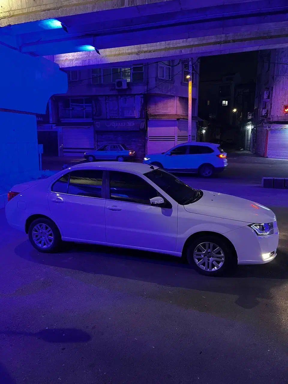 دنا ۹۶|خودرو سواری و وانت|رشت, آب و برق|دیوار