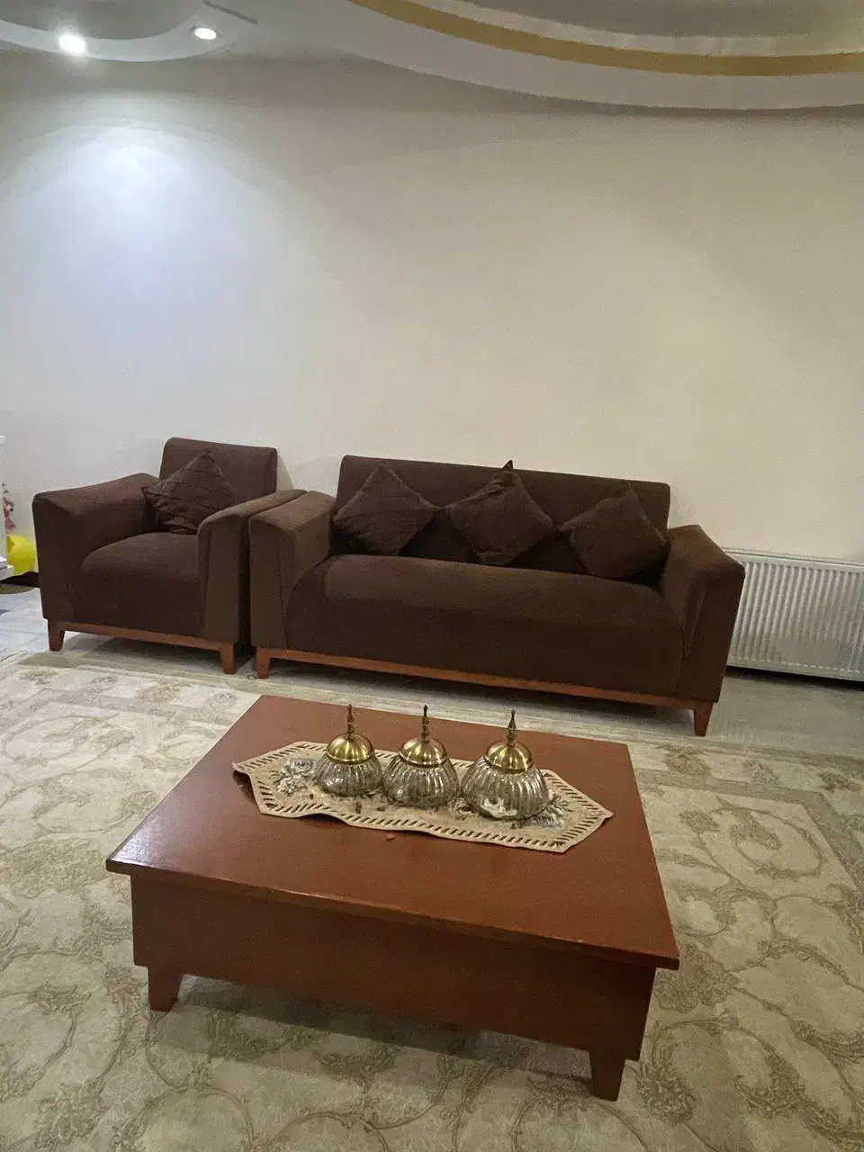 مبل هشت نفره با میز جلو مبلی میز غذاخوری هشت نفره|مبلمان خانگی و میز عسلی|ساری, |دیوار