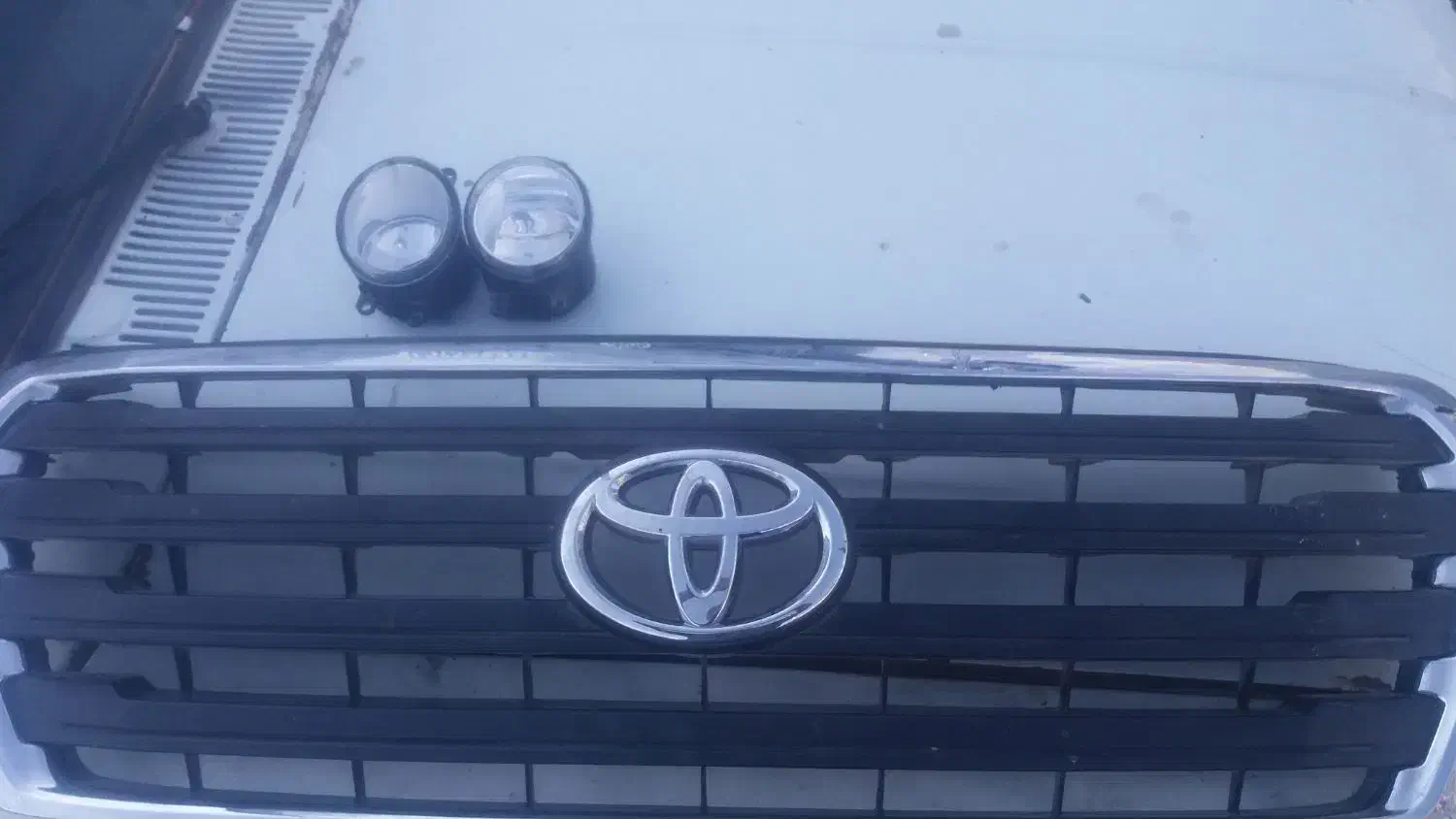 جلو پنجره لندکروز|قطعات یدکی و لوازم جانبی|شیراز, شهرک والفجر|دیوار