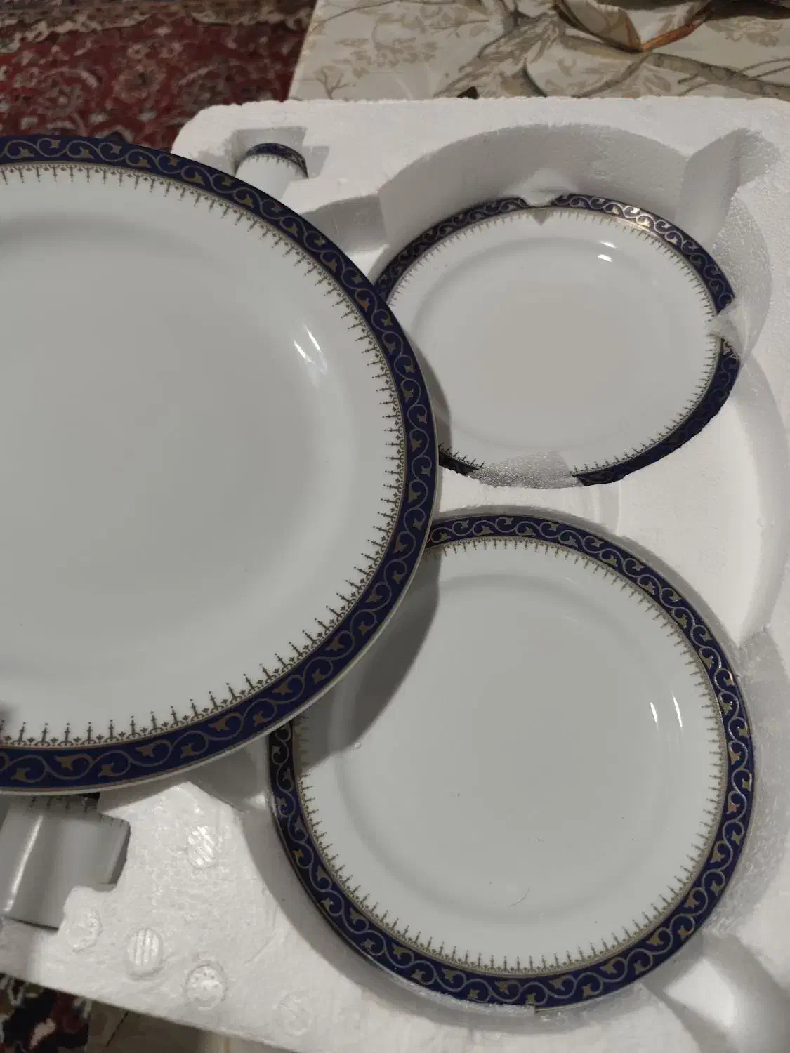 سرویس ومیوه خوری|ظروف سرو و پذیرایی|کاشان, فاز ۲ ناجی آباد|دیوار