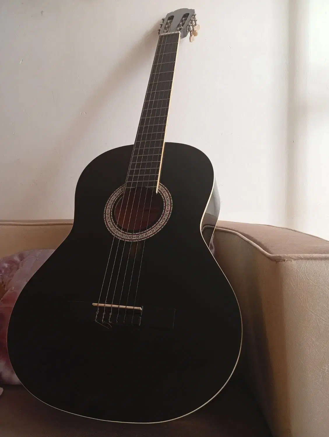 گیتار بارسلونا|گیتار، بیس، امپلیفایر|تبریز, |دیوار