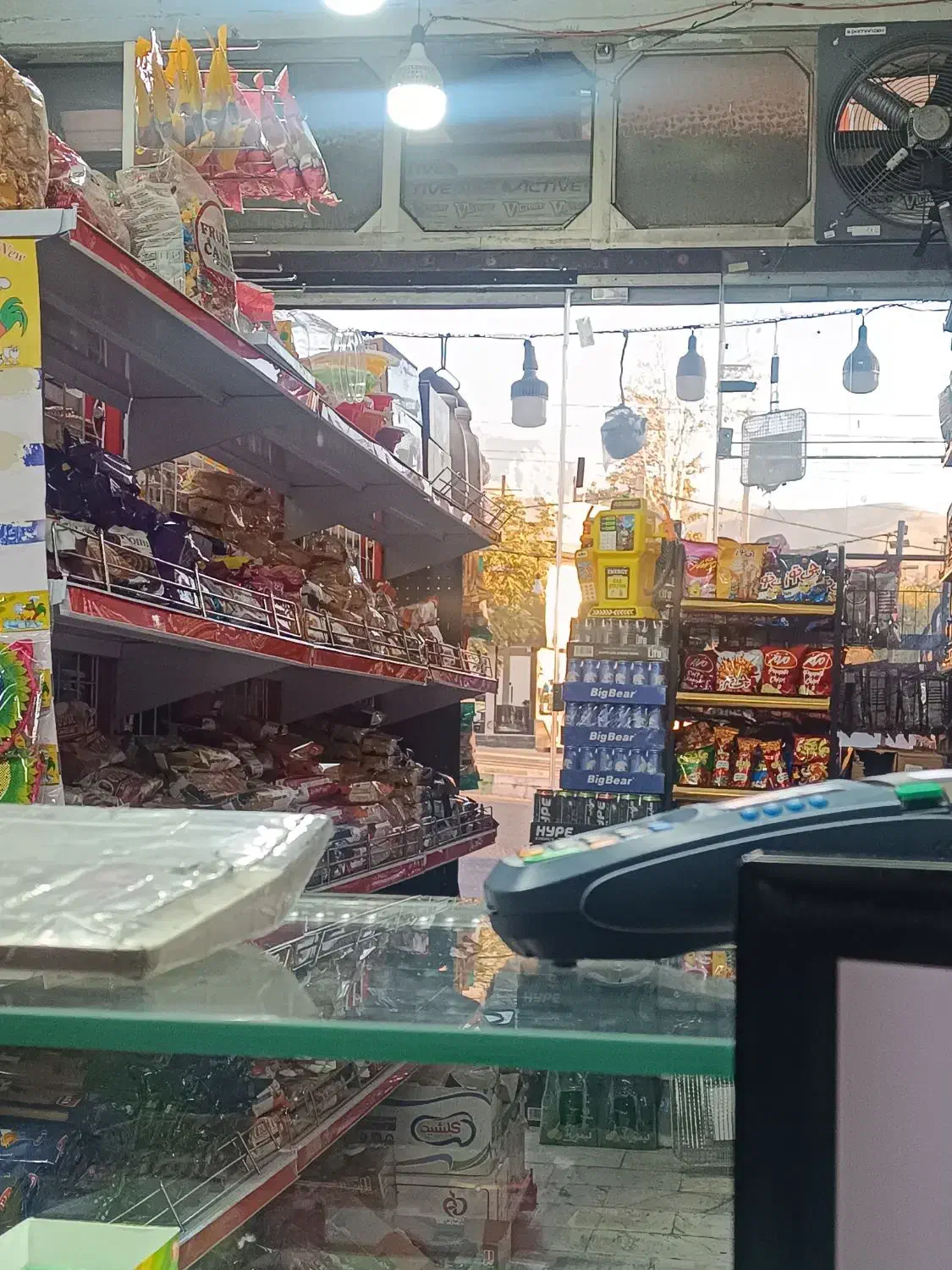 استخدام کارگر سوپر مارکت|استخدام خدمات فروشگاه و رستوران|دماوند, گیلاوند|دیوار