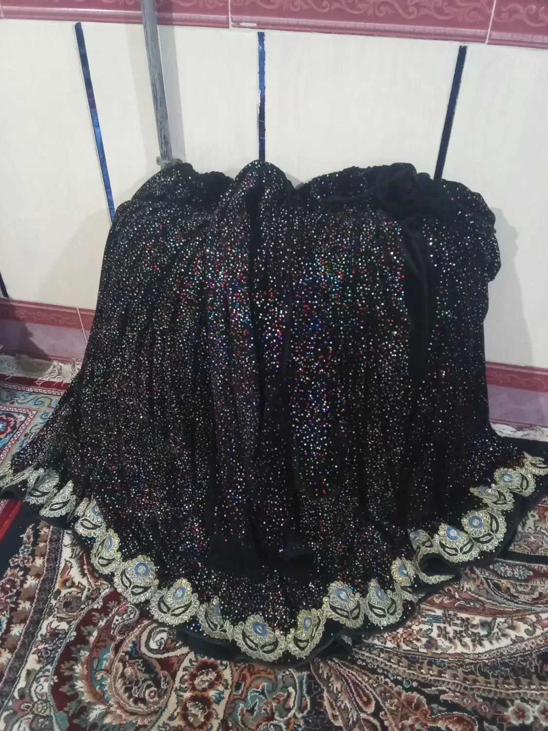 لباس محلی|کفش و لباس بچه|یاسوج, |دیوار