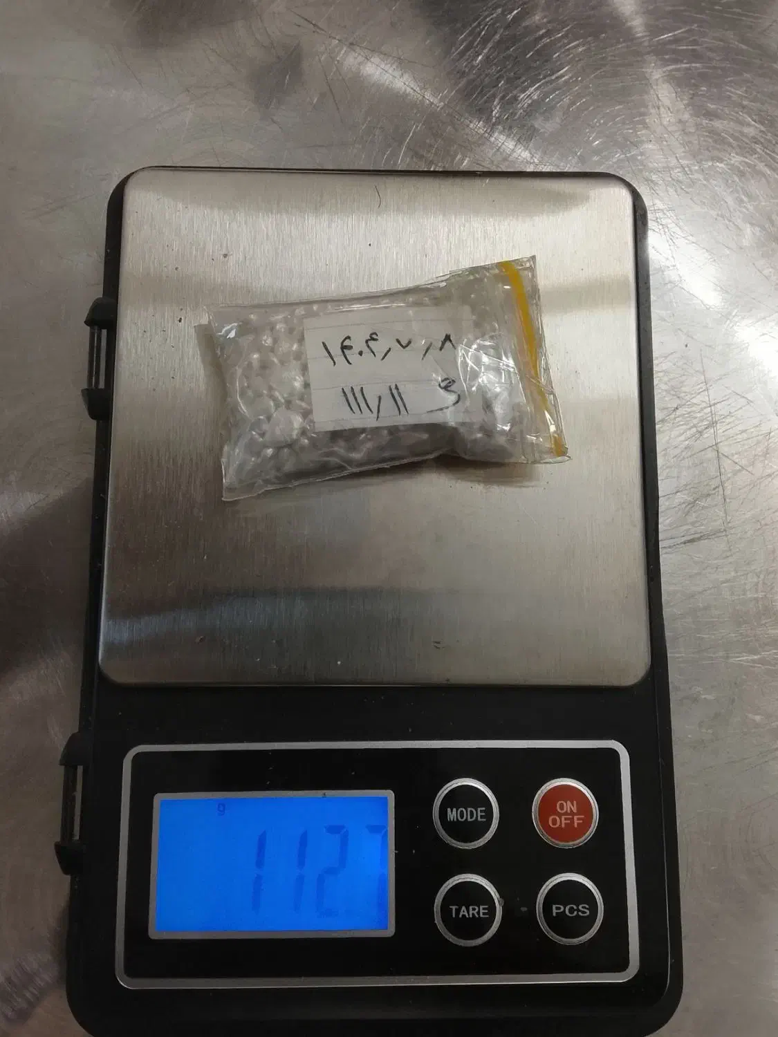 مقداری ساچمه و زیوارآلات نقره|زیورآلات و اکسسوری|قم, پردیسان|دیوار