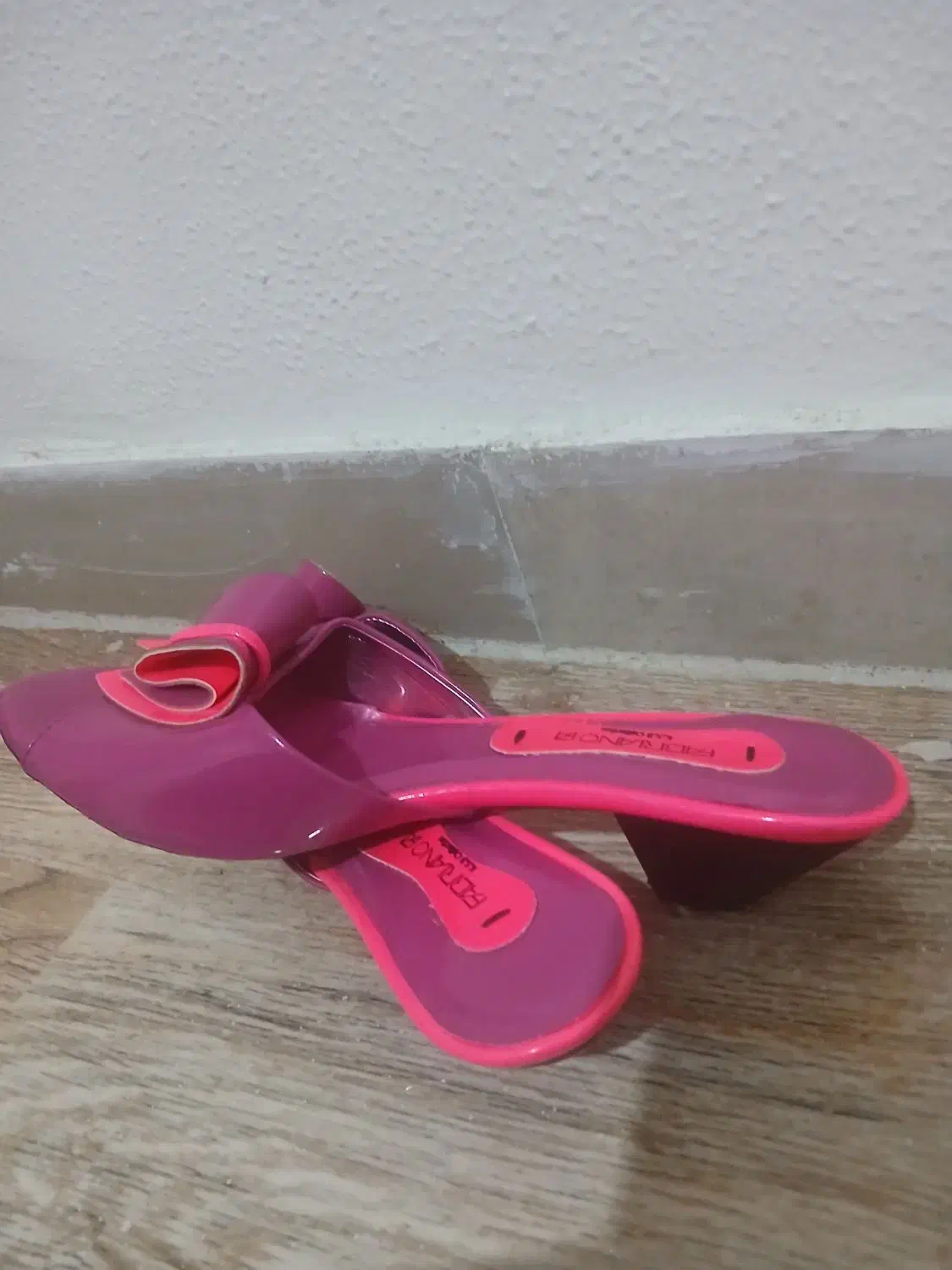 صندل سایز ۳۷|کیف، کفش، کمربند|اصفهان, خواجو|دیوار