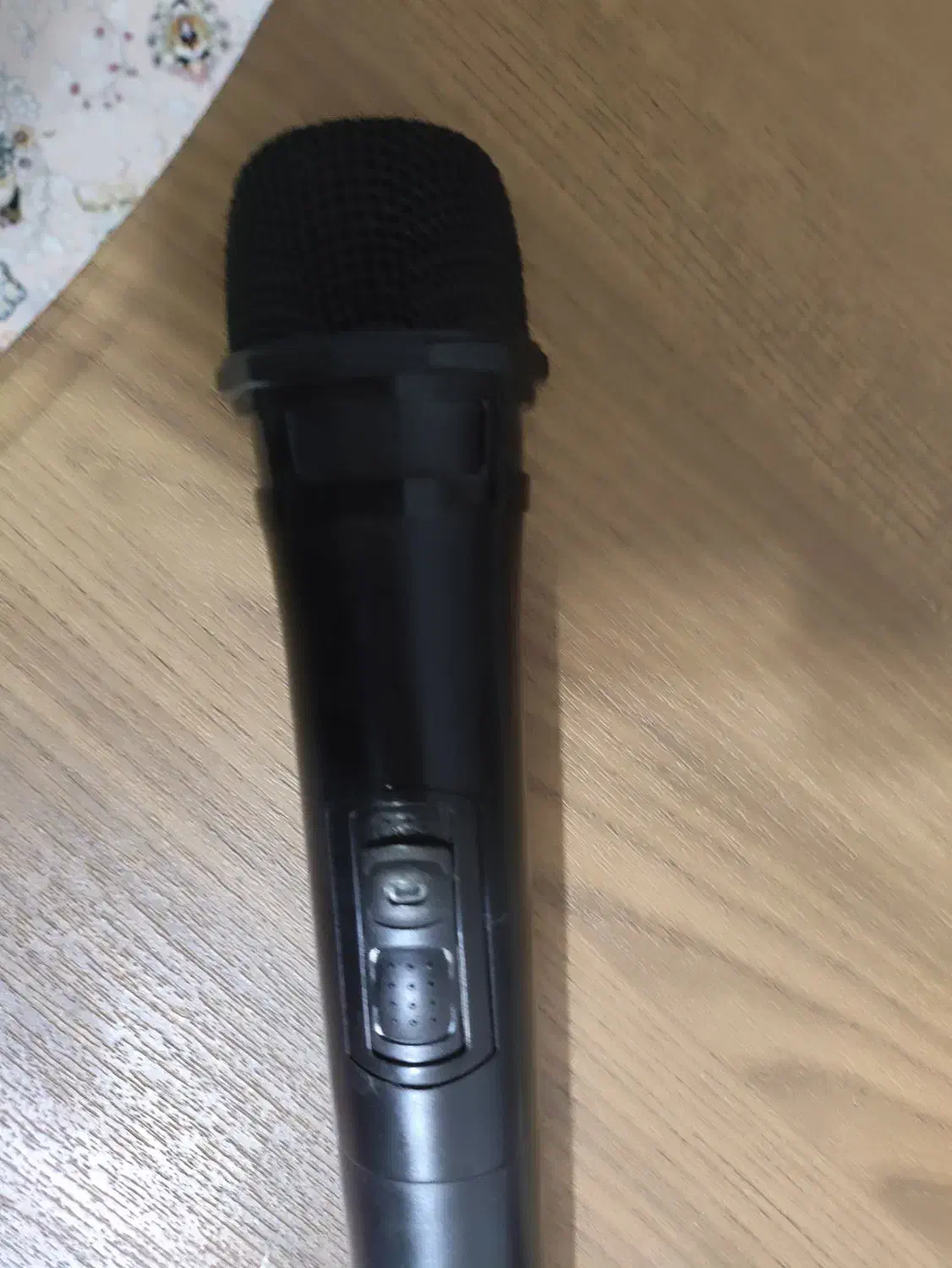 میکروفون وایرلس باندهای خانگی|سیستم صوتی خانگی|ارومیه, |دیوار