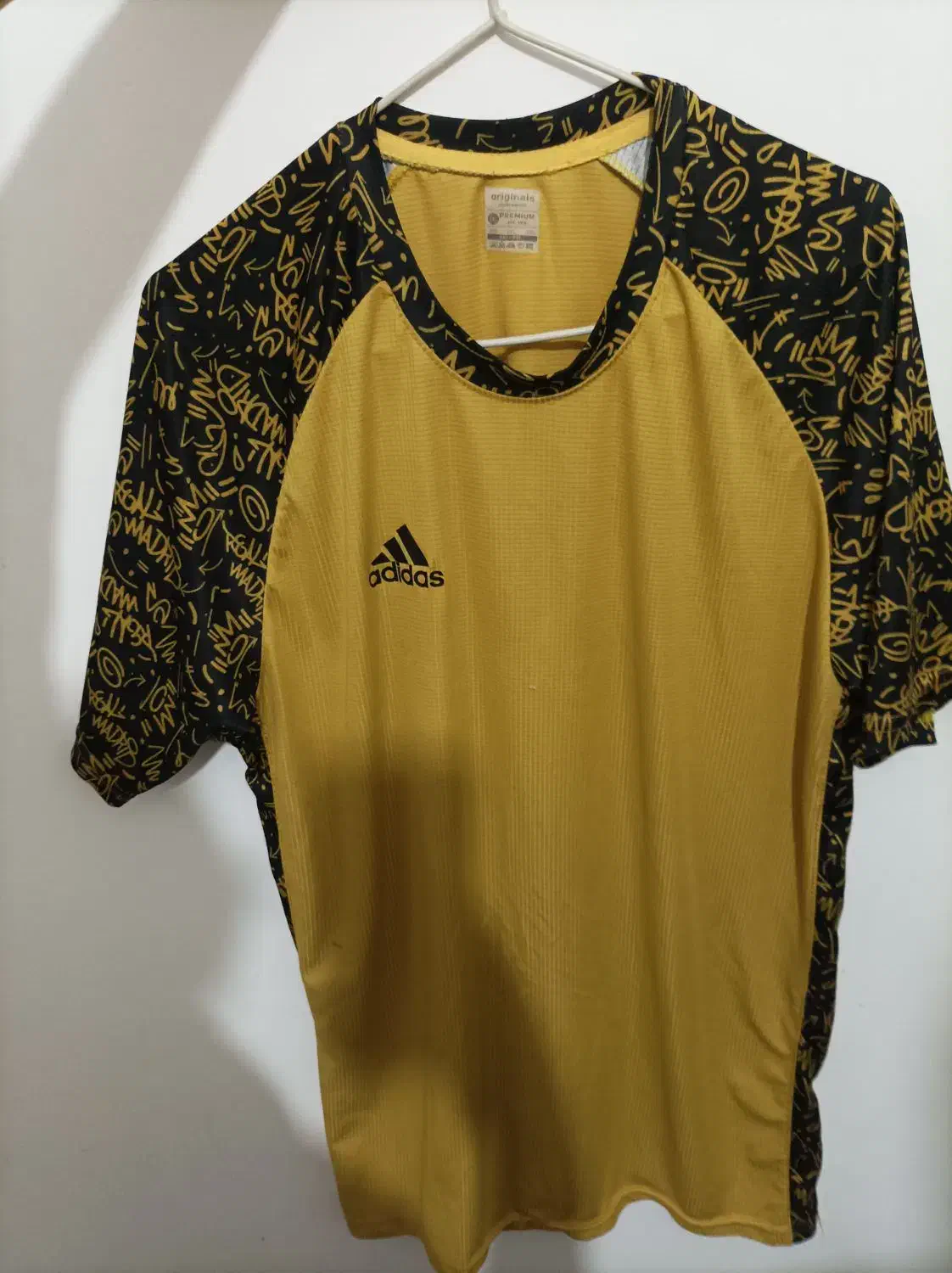 لباس مردانه و ورزشی|لباس|خرم‌آباد, |دیوار