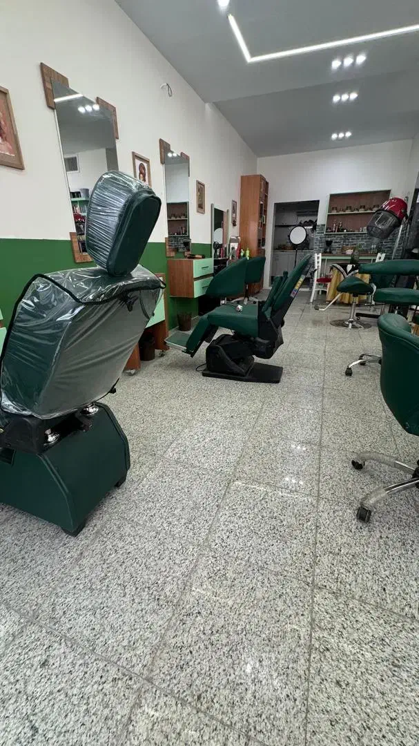 اجاره صندلی و اتاق در سالن زیبایی|اجارهٔ دفتر کار، اتاق اداری، مطب|تهران, جوادیه|دیوار