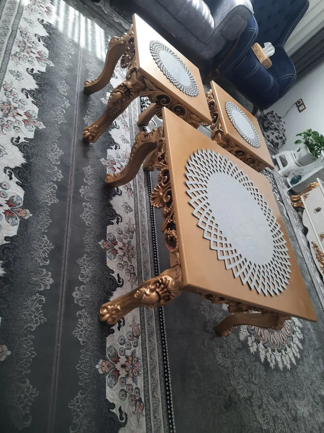 سه عدد جلو مبلی مدل سلطنتی|مبلمان خانگی و میز عسلی|همدان, |دیوار