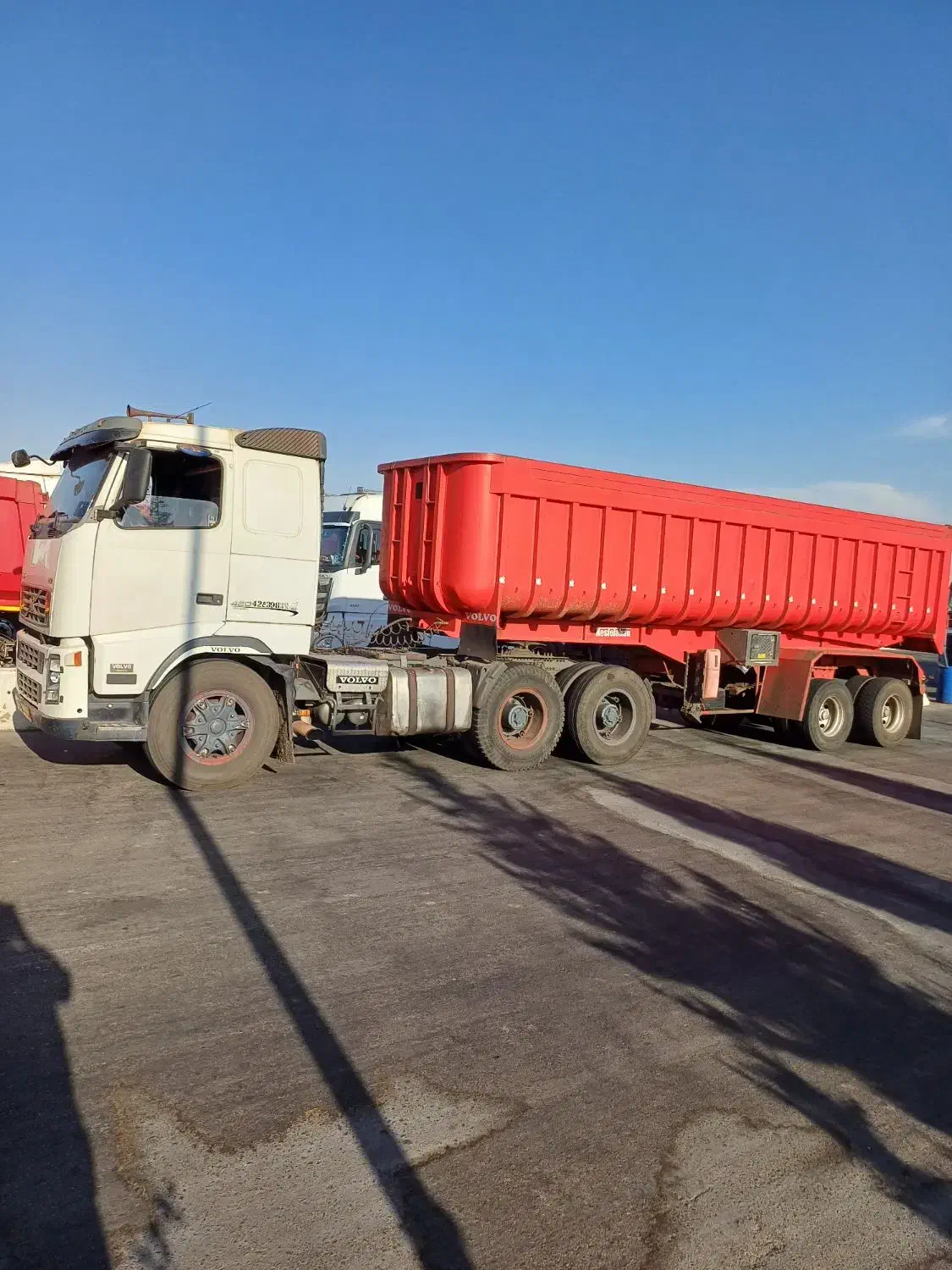 اف اچ ۴۲۰ مدل ۸۳|خودرو سنگین|باوی, |دیوار