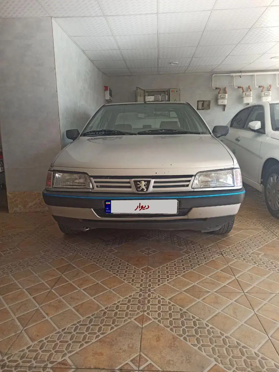 پژو 405مدل 85|خودرو سواری و وانت|ساوه, |دیوار