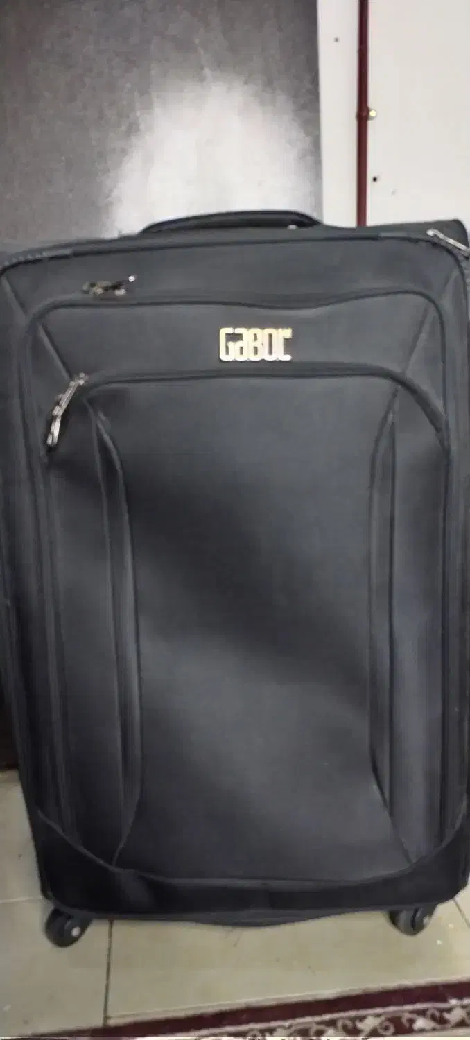 چمدون نو|کیف، کفش، کمربند|نیشابور, فضل|دیوار