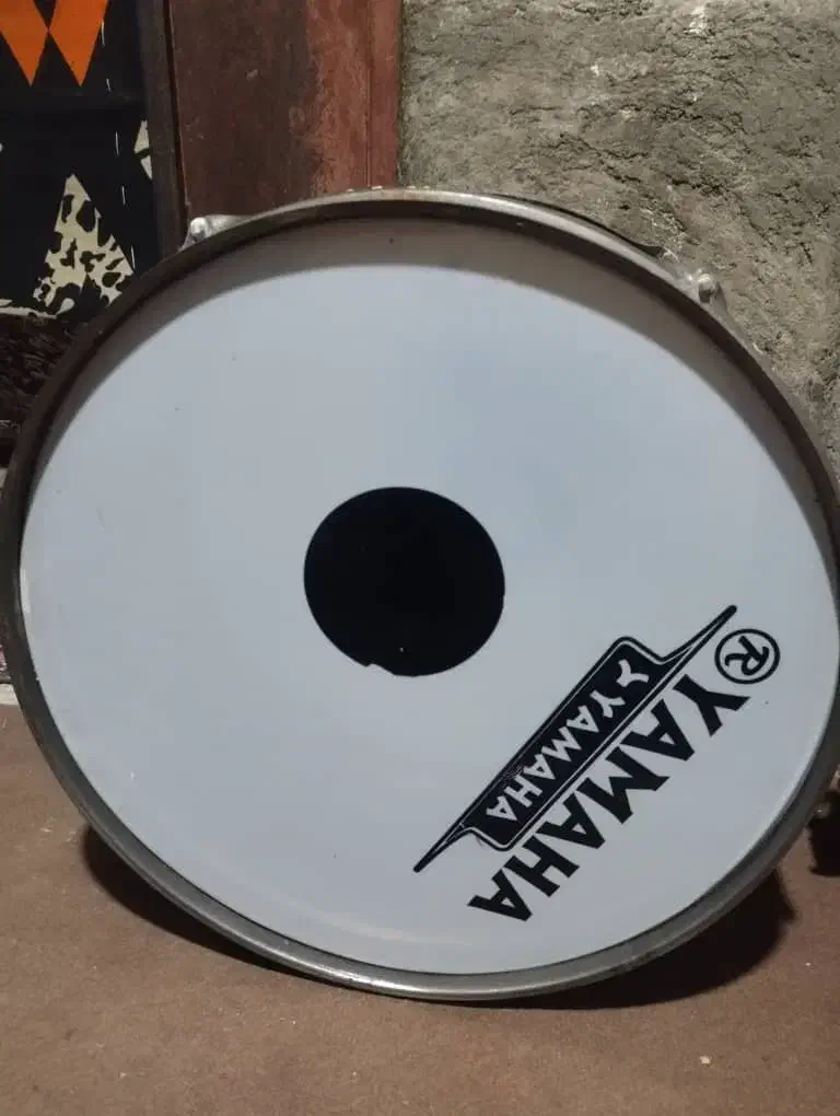 طبل بزرگ|سازهای سنتی|زاهدان, |دیوار