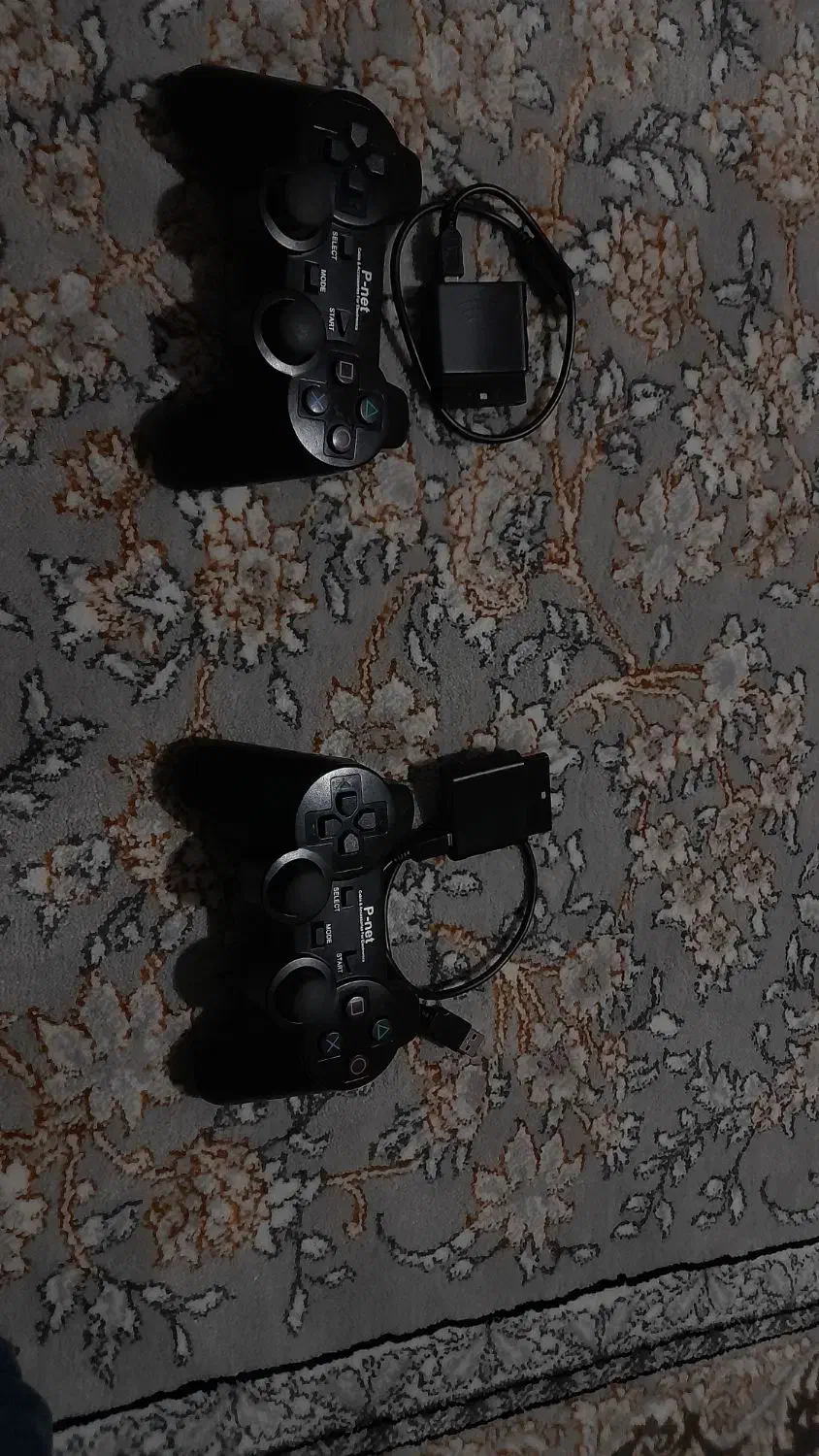 دو عدد دسته بسیار عالی و بی‌ سیمی|کنسول، بازی ویدئویی و آنلاین|زنجان, |دیوار