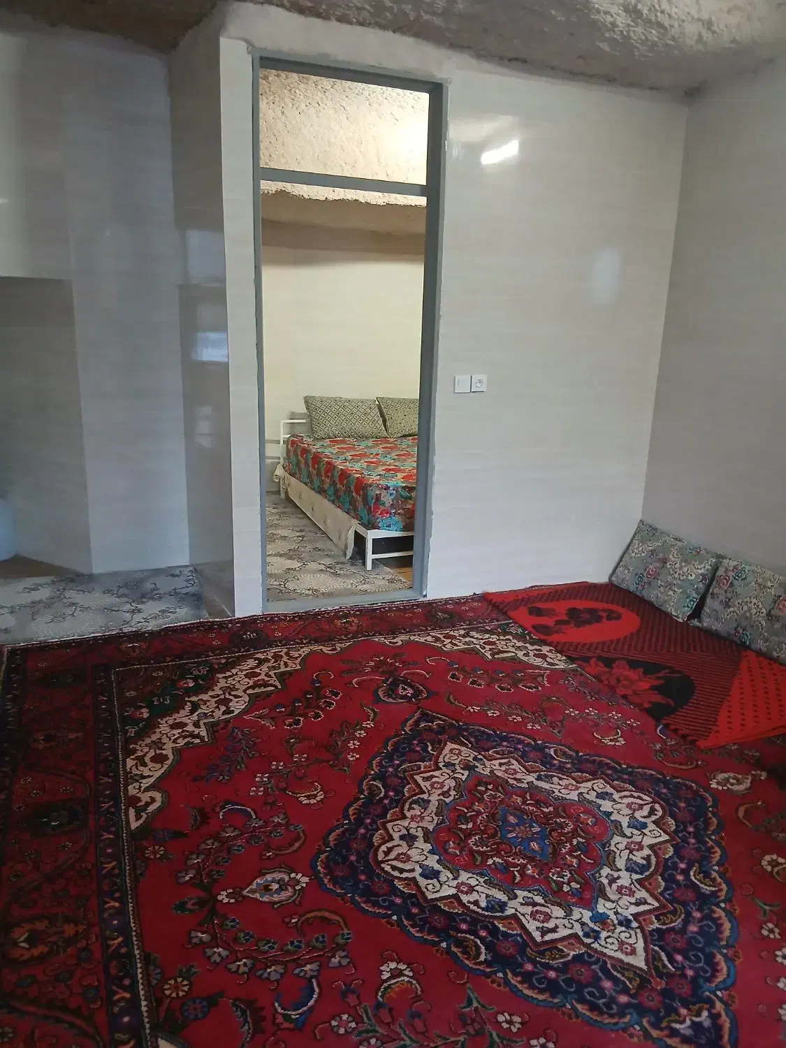سوئیت صخره‌ای در کندوان قاسمی|اجارهٔ کوتاه‌مدت آپارتمان و سوئیت|اسکو, |دیوار