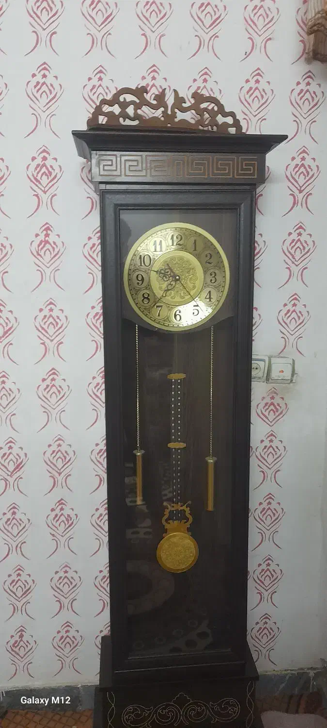 ساعت استاده|ساعت دیواری و تزئینی|دورود, |دیوار