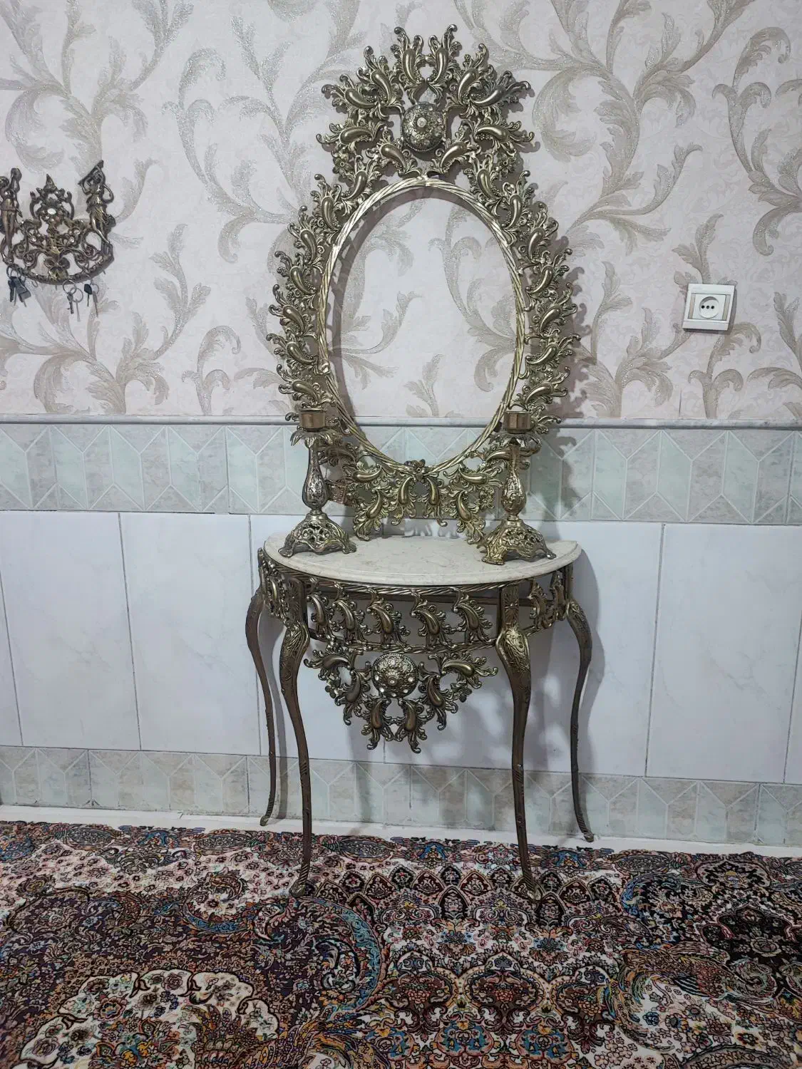 آیینه|آینه|قم, زند آباد|دیوار