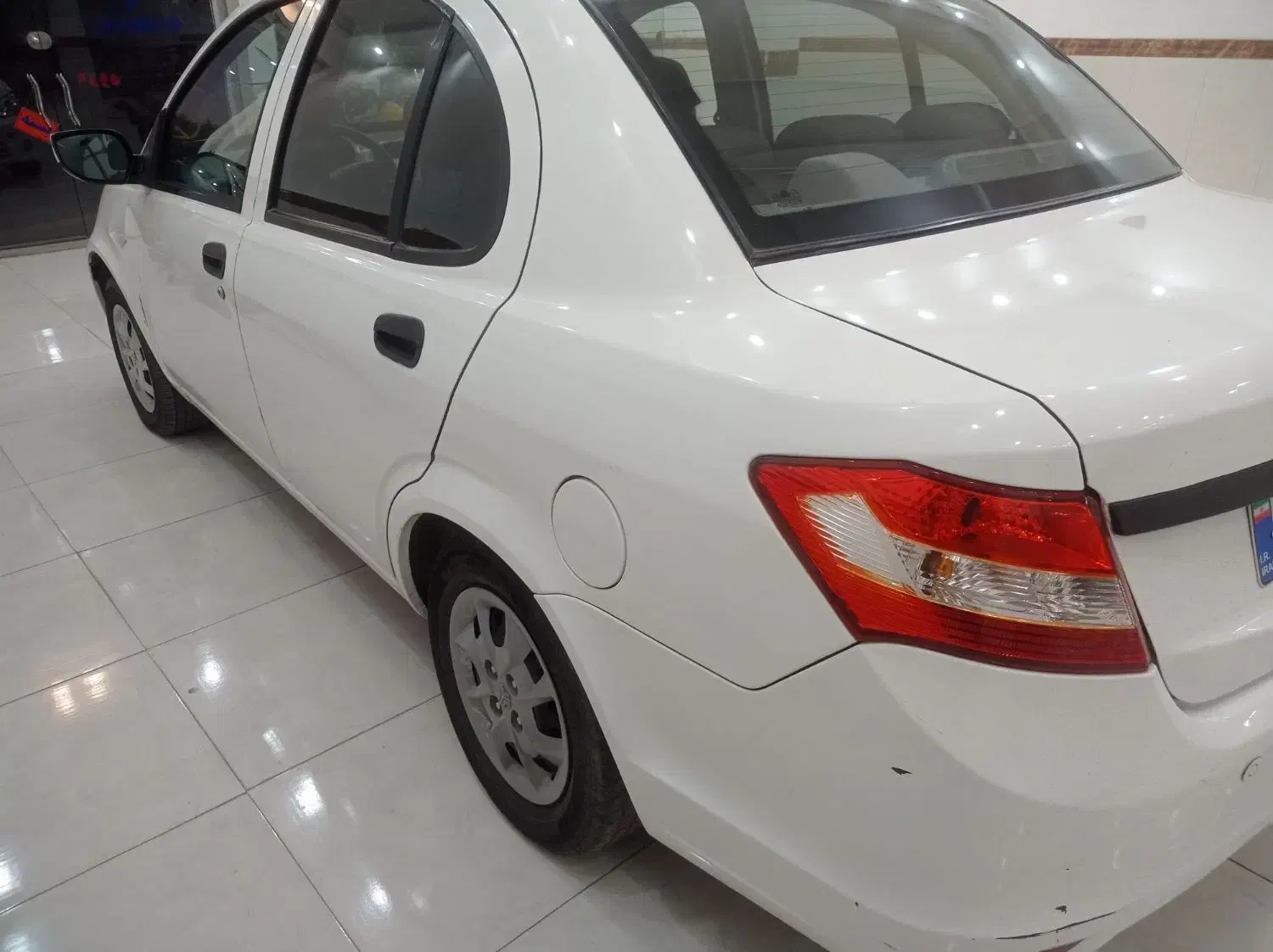 ساینا مدل ۱۴۰۰ بیرنگ شاسی سالم|خودرو سواری و وانت|کرمانشاه, |دیوار