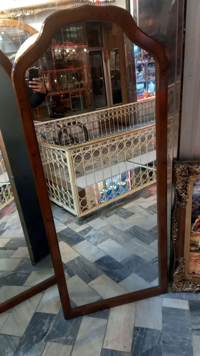 اینه قدی|آینه|اردبیل, |دیوار