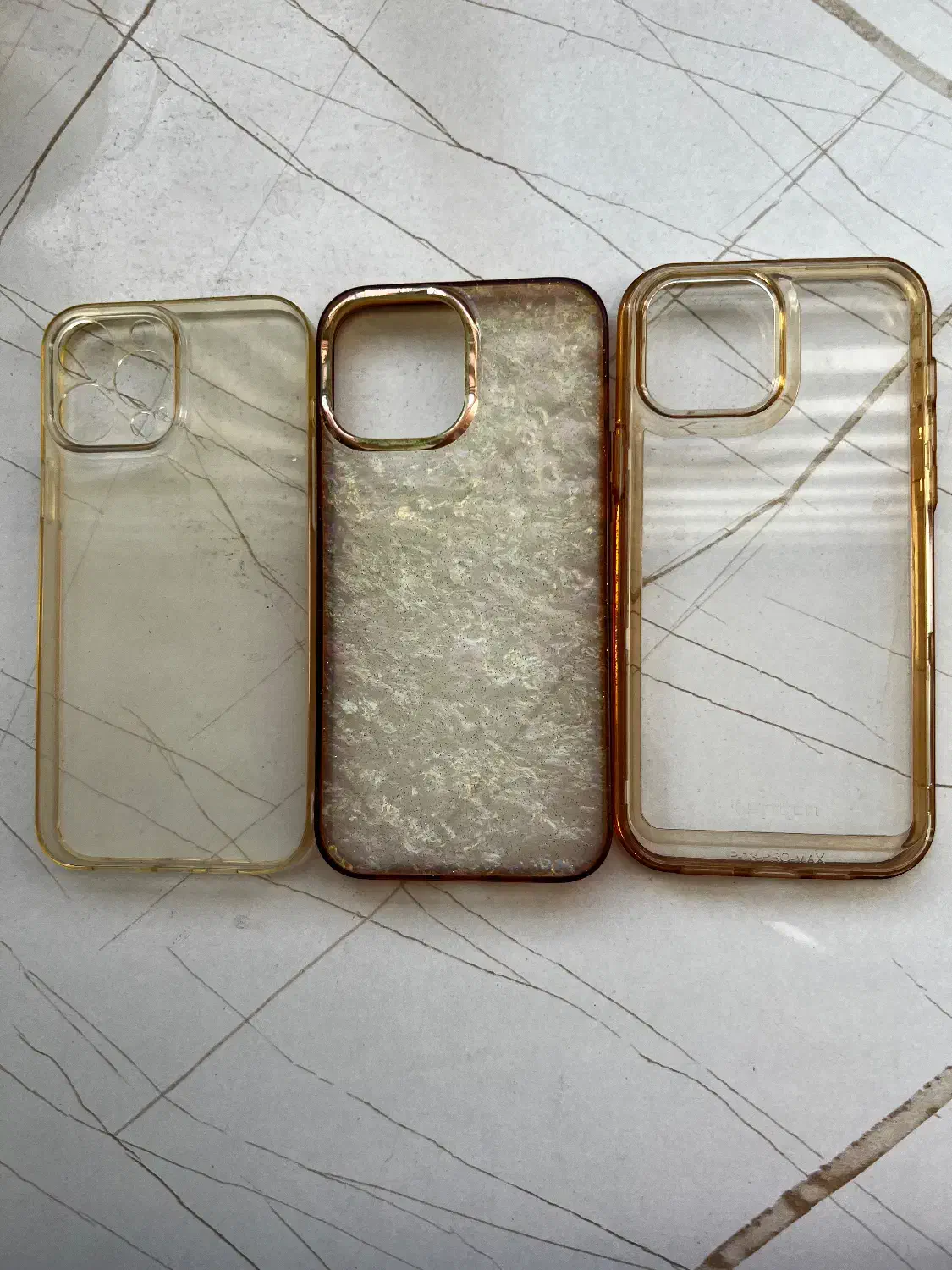 کاور  گوشی۱۳ پرومکس|لوازم جانبی موبایل و تبلت|شاهین‌شهر, عطار|دیوار