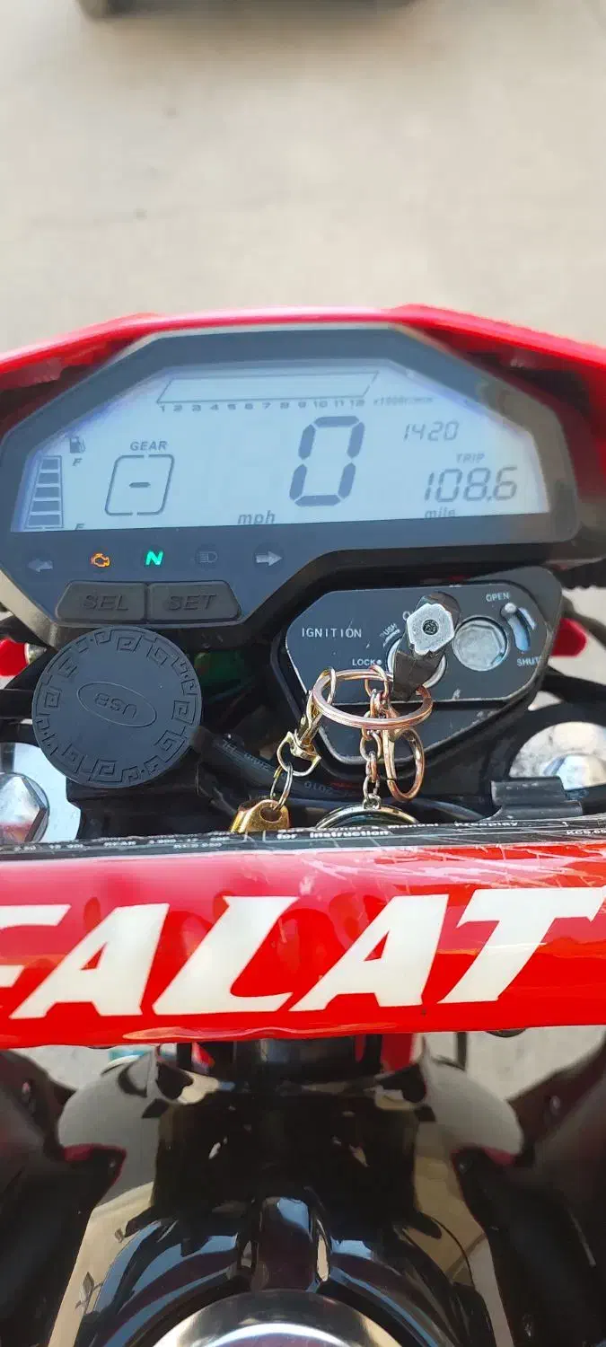 موتور تریل فلات طرح crf مدل ۱۴۰۲|موتورسیکلت|همدان, |دیوار