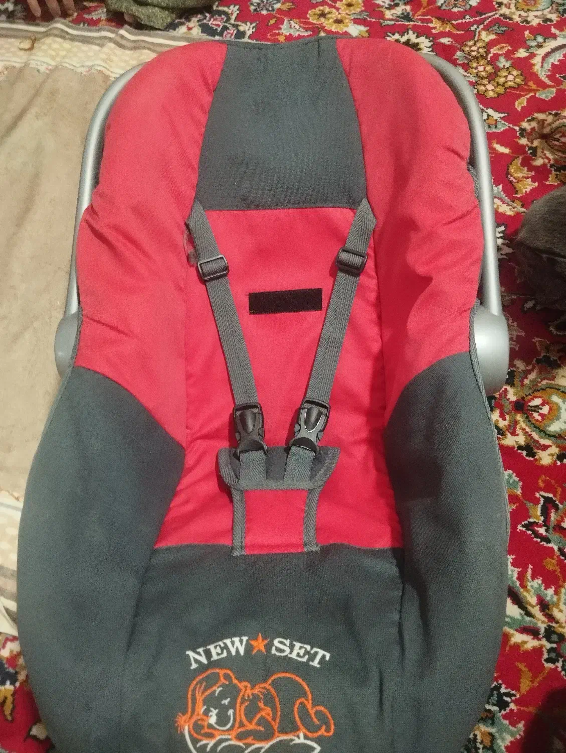 کریر|کالسکه و لوازم جانبی|گنبد کاووس, |دیوار