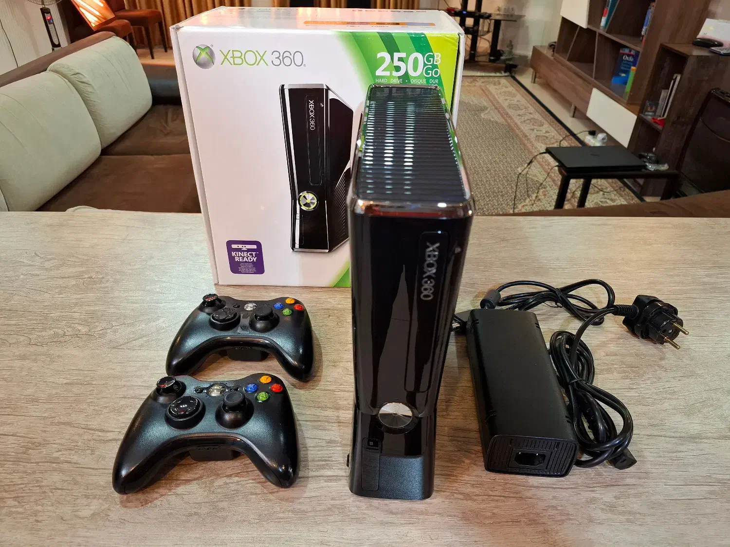 ایکس باکس 360 اسلیم 250 گیگ (XBOX 360 )|کنسول، بازی ویدئویی و آنلاین|شاهینشهر, شهرک میلاد|دیوار