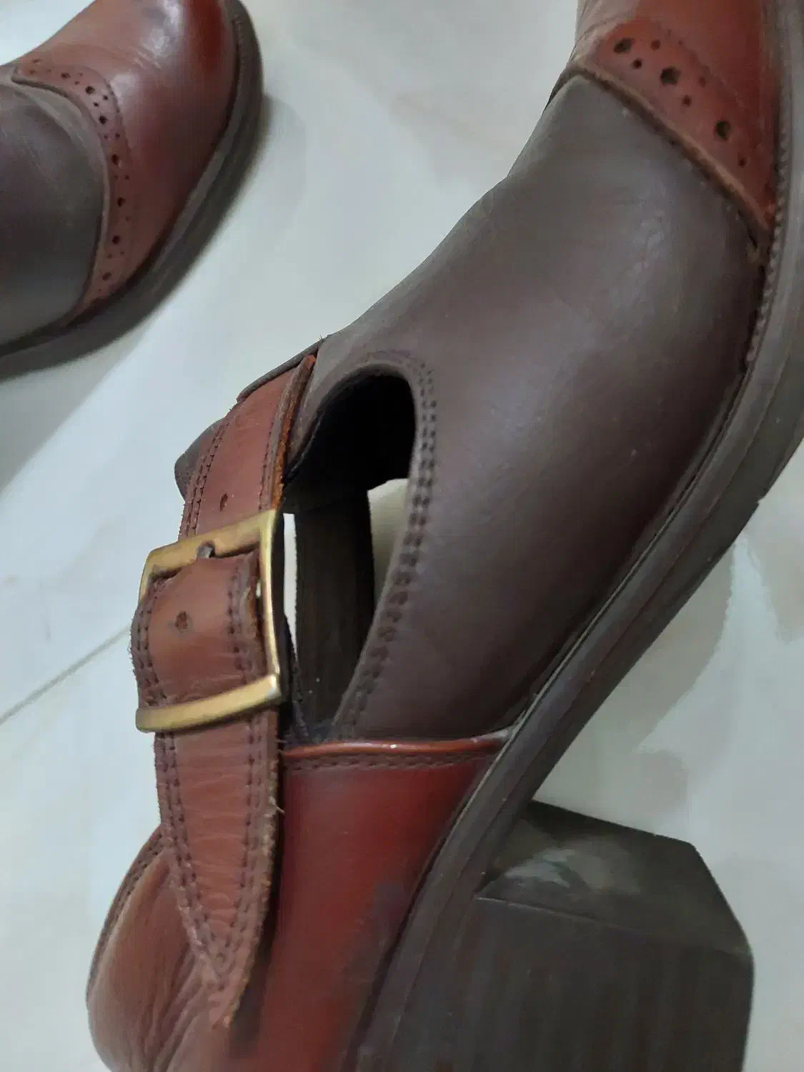 دوعدد کفش کاملا سالم در حد نو|کیف، کفش، کمربند|کرج, احدآباد|دیوار