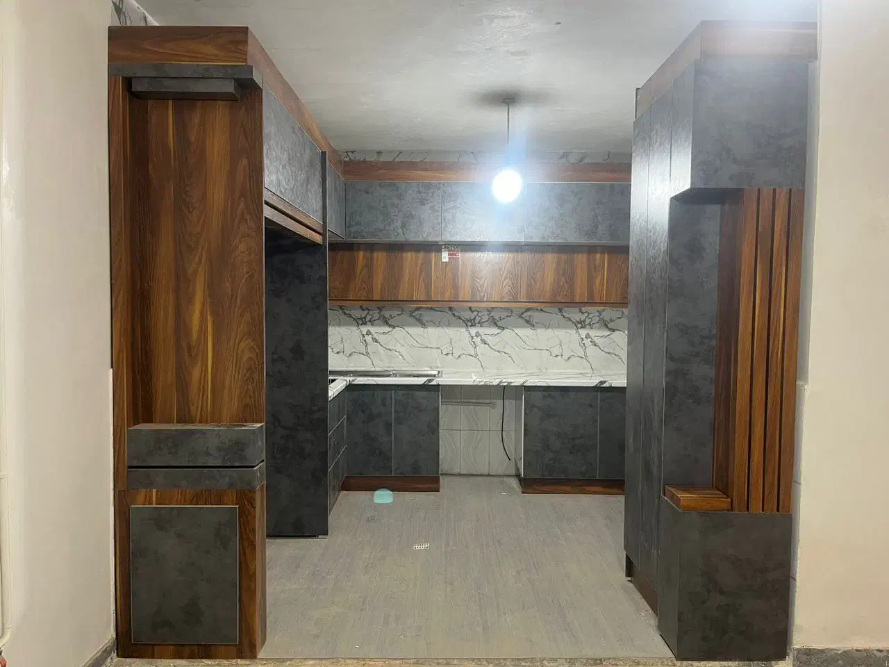 ساخت و نصب و تعمیر کابینت و کمد دیواری|خدمات پیشه و مهارت|شاهین‌شهر, شهرک صنعتی|دیوار