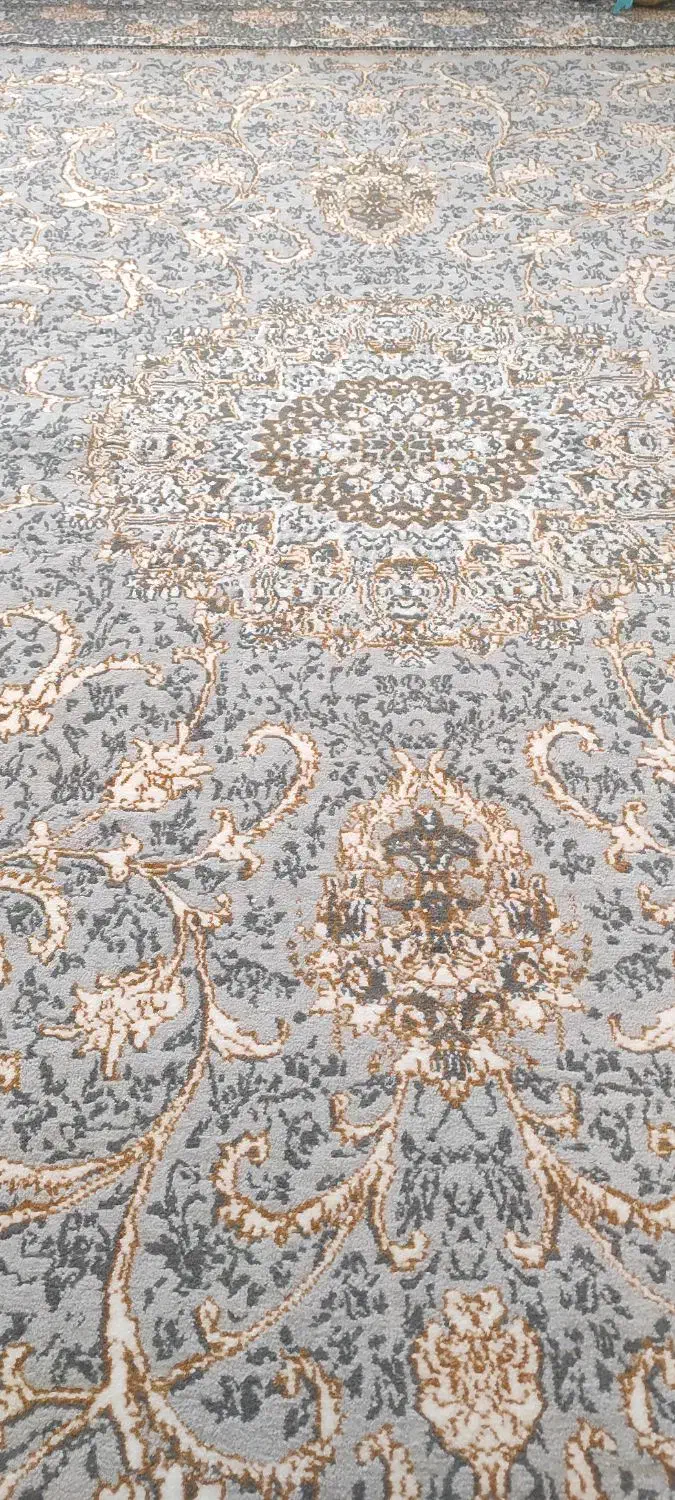 فرش طوسی|فرش|رباط‌کریم, پرندک|دیوار