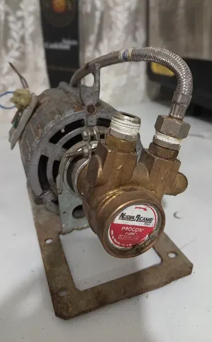 پمپ آب قهوه ساز|سماور، چایساز، قهوهساز|نیشابور, گنبد سبز|دیوار