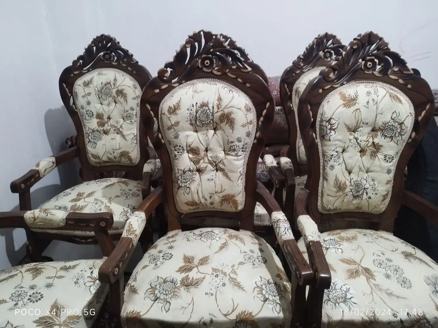 مبل سلطنتی درحد نو|مبلمان خانگی و میز عسلی|سیرجان, |دیوار