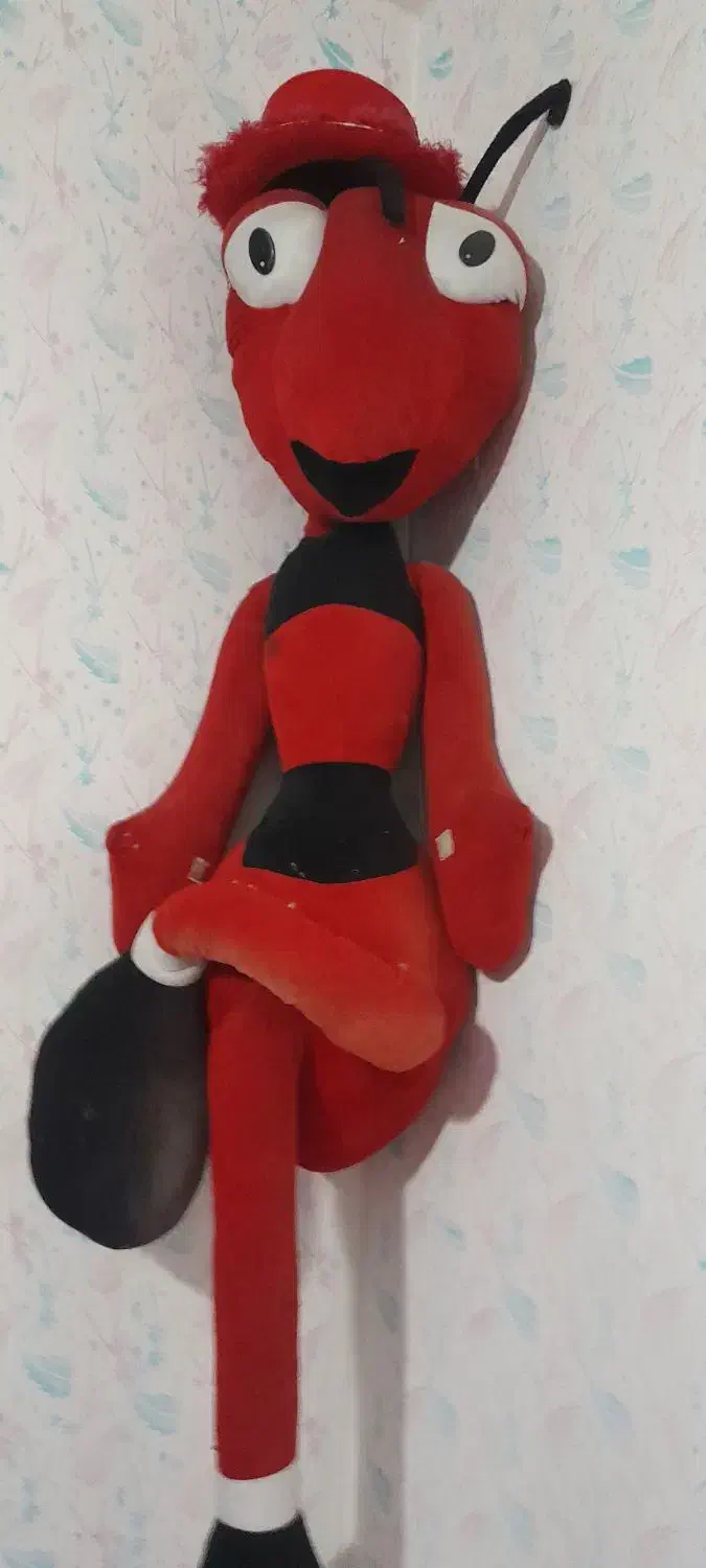 مورچه ۱ونیم متری|اسباب‌‌بازی|شیراز, کوشک میدان|دیوار