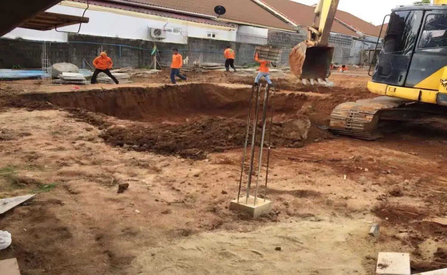 ملک ویلایی ۲۰۰متری بر خیابان اصلی|مشارکت در ساخت املاک|فردوسیه, |دیوار