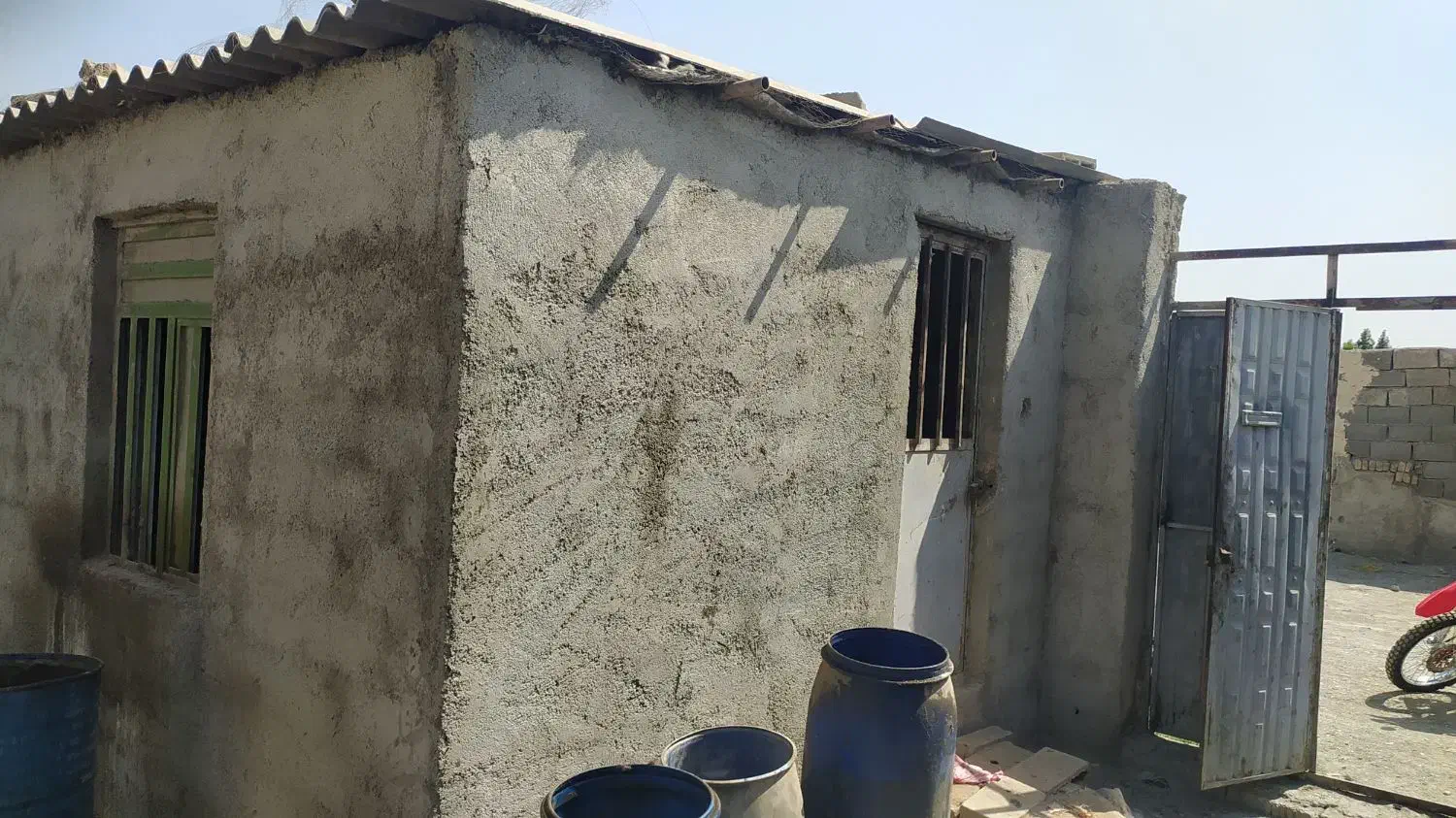 زمین ۱۴۵ مترچهاردیواری شعبان آبادکارگاهی و مسکونی.|فروش زمین و ملک کلنگی|کرج, اخگرآباد|دیوار