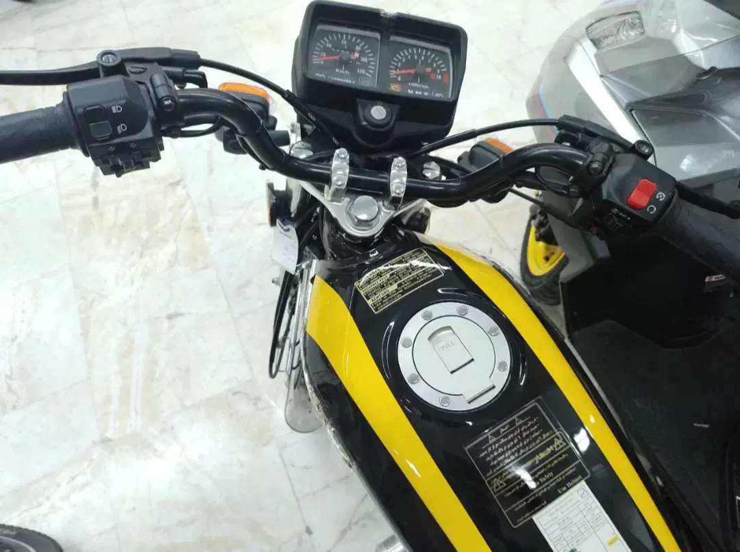 موتور سیکلت پرواز 125استارتی هندلی|موتورسیکلت|تهران, خواجه نظام الملک|دیوار