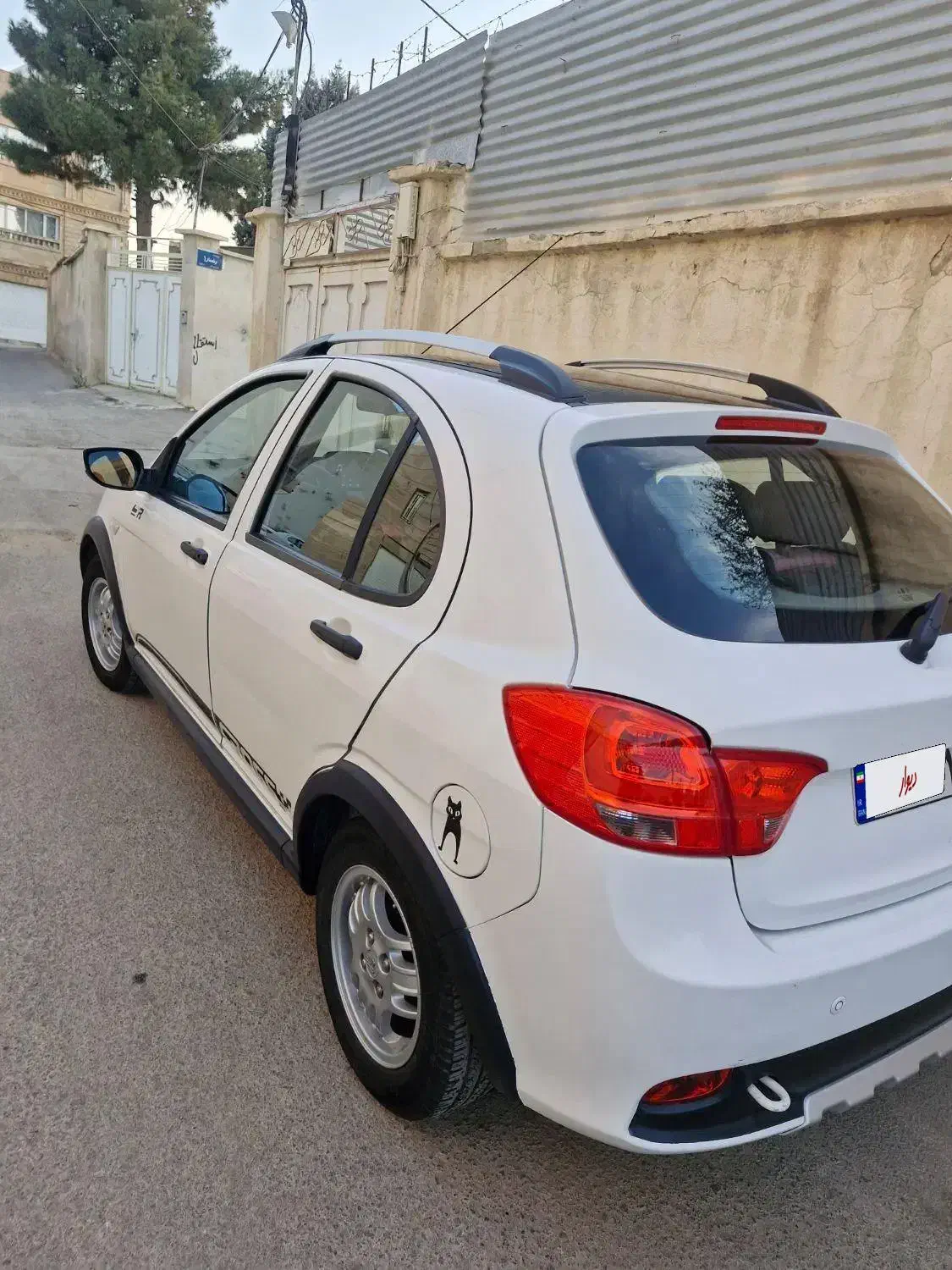 کوییکr مدل ۱۳۹۹ کارکرد پایین|خودرو سواری و وانت|ملایر, |دیوار