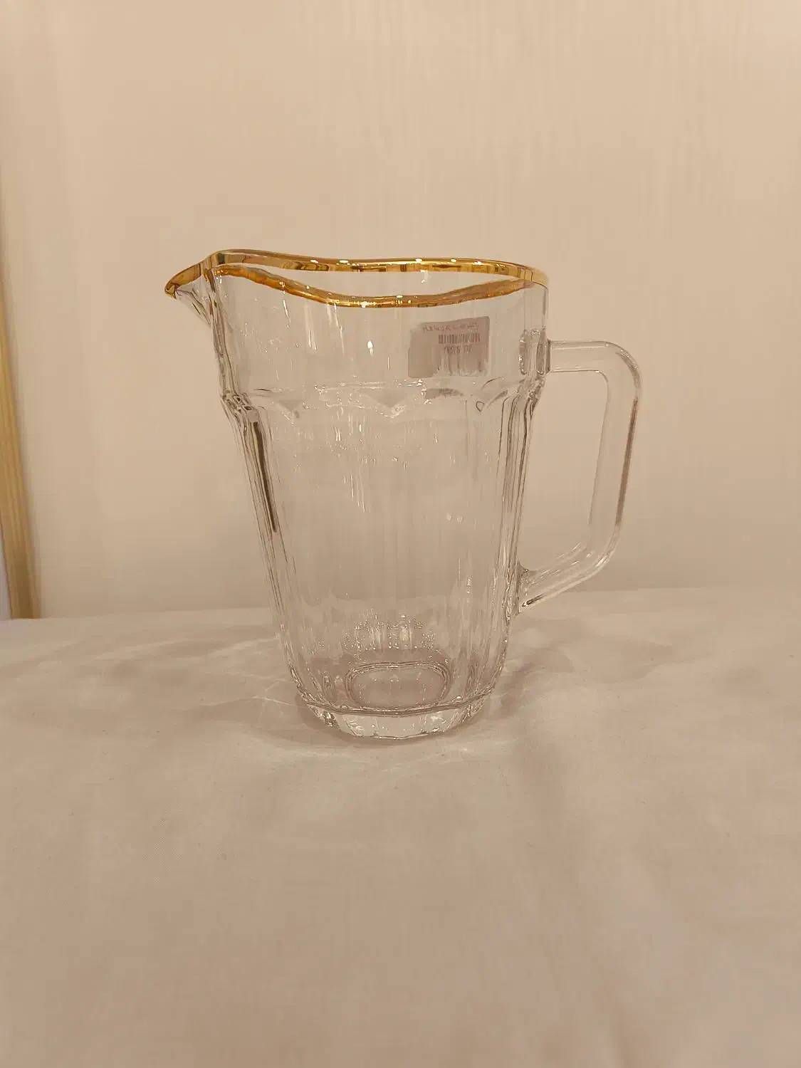 پارچ و لیوان آب طلایی ساخت چین بسیار زیبا|ظروف سرو و پذیرایی|کرج, فاز ۱ مهرشهر|دیوار