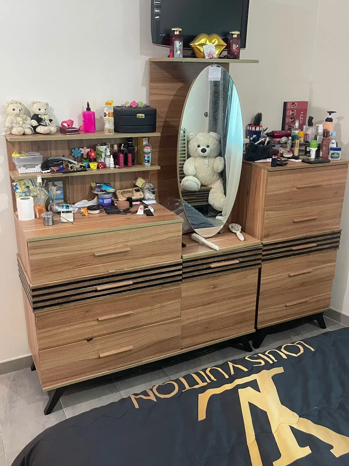 لوازم منزل مبل و نهارخوری و سرویس خواب|مبلمان خانگی و میز عسلی|کیش, |دیوار